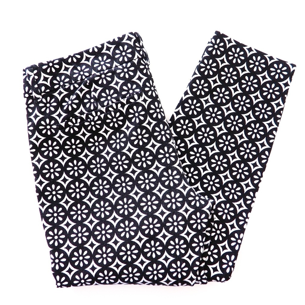 Old Navy - Black and White Printed Diva Pants